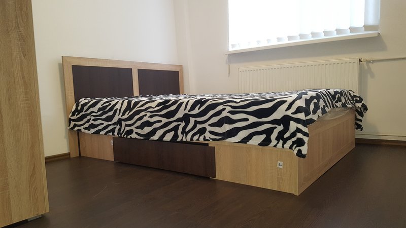 Drumul Taberei, la 2 statii de Plaza, pe bd. Timisoara, mobilat, 2 cam.,